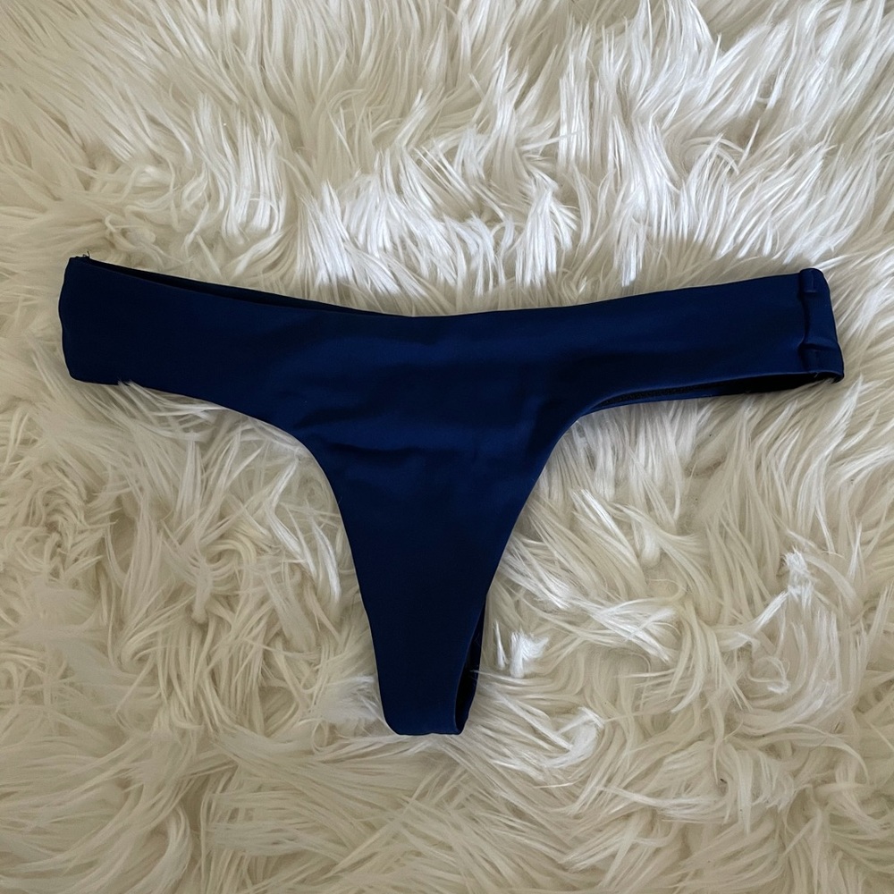 Victoria secret thong bikini bottom